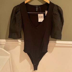 *NEVER WORN* Forever 21 Mesh Sleeve Body-Suit